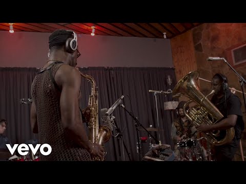 Sons Of Kemet - Hustle (Live)