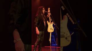 Yngwie’s guitar breaks on stage during his tour with Glenn Hughes