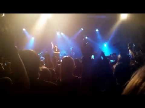 ONE OK ROCK - CLOCK STRIKES live @ Hamburg, Germany 12.12.2014