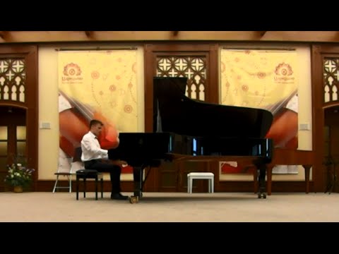 Mikhail Dubov plays Bach - Prelude & Fugue in c-moll from WTC II
