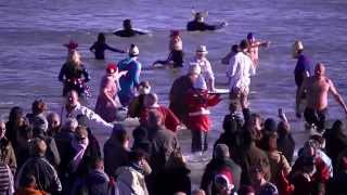 preview picture of video 'Folkestone Boxing Day Dip'
