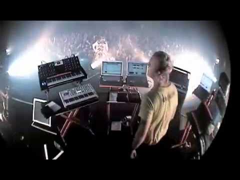 The Prodigy  - Breathe - Live in Tokyo in 2008