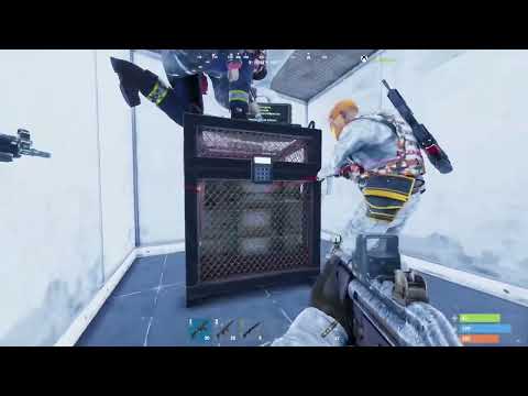 Rust Worst locked crate on oil rig 😳￼