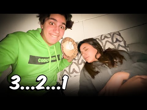 SCHERZI a Mia SORELLA alle 3:00 di NOTTE!