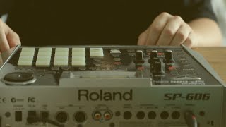 Video thumbnail for Summer Vibe Beatmaking on Roland SP-606 | #sp606 #beatmaking | by vubeatz