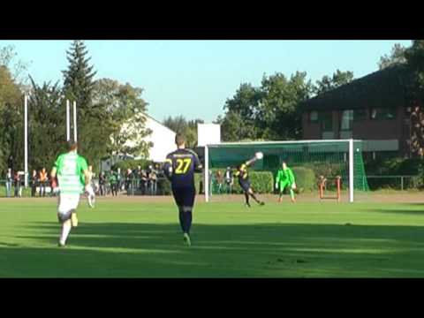 Bezirksliga 2015/16 vs. TSV Meerbusch II (2:1 Dwight Granderath)
