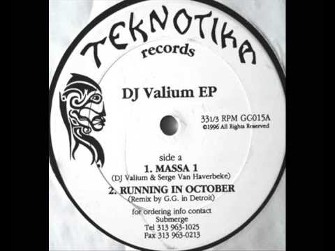 V° aka Phil Moon -Massa - 1996 - Teknotika Records