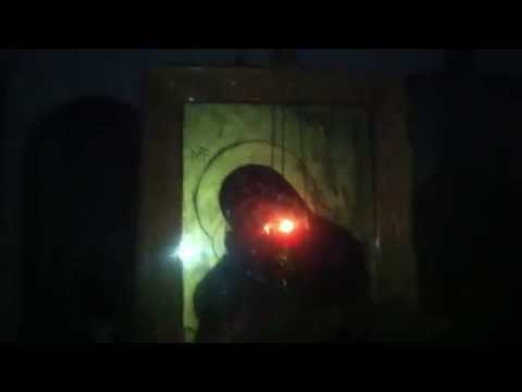 Pe intuneric in interiorul Manastirii Tanacu din Vaslui