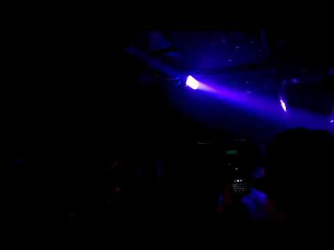 Grum @ Play - Pryda - Axis