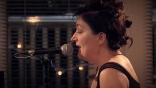 Jane Siberry  - Barkis Is Willn&#39;  &amp;  Love Is Everything