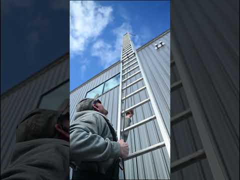 Solo 40' Extension Ladder