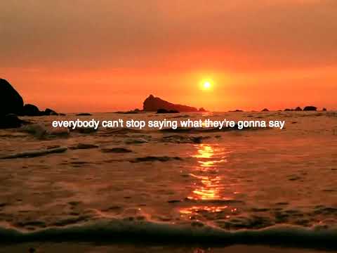 Tom Shawcroft - I'm falling in love (Official Lyric Video)