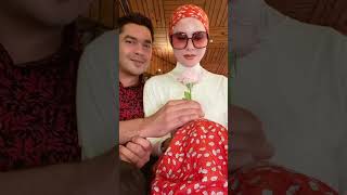 Download lagu Angel Lelga Pamer Foto Pria...,Apakah Suami Baru,? mp3
