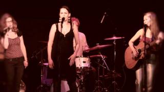 The Nields sing 