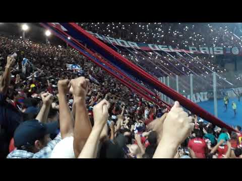 "ALIENTO + GOL De Larrivey Aguante LMHDP Aguante El CICLON ðŸ”´ðŸ”µâ¤ðŸ’™ðŸŽ¶ðŸŽºðŸ¥ðŸ’ª" Barra: La Plaza y Comando • Club: Cerro Porteño