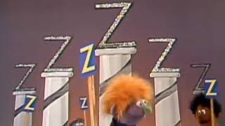 Sesame Street (zig zag dance)