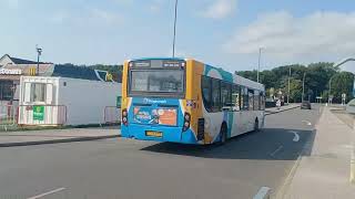 STAGECOACH BUS TB ROUTE 141 & 33 PASSING IN KINGSMILL - ADL Enviro200 27192 Wright Volvo Urban 1 734