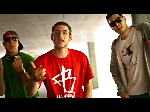 Eigänabou - 4 Life (feat. Larissa) [Musikvideo]