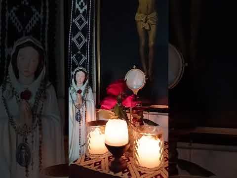 Adoración al Santísimo Sacramento del Altar con el Padre Fabian Esteban Oliva. 14/05/26