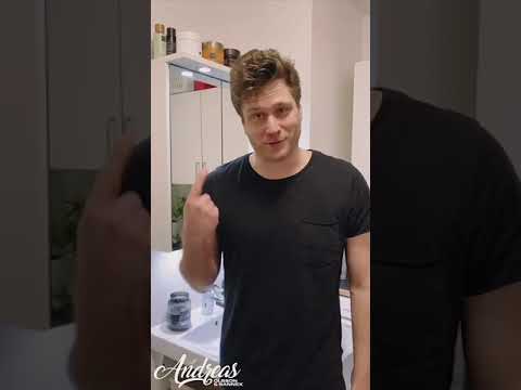 Andreas från Sannex fixar frisyren