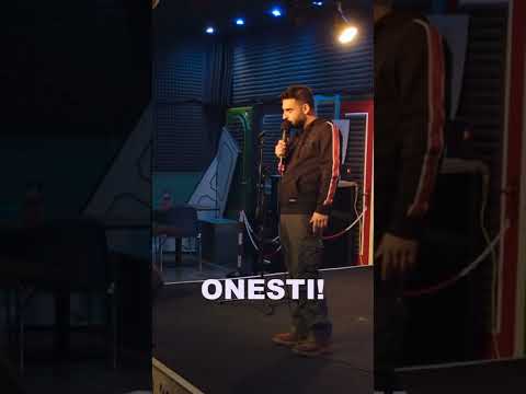 HO PAURA DELLE FORZE DELL'ORDINE #standupcomedy #shorts