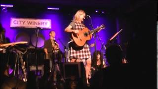 Jill Sobule &quot;Lucy at the Gym&quot;