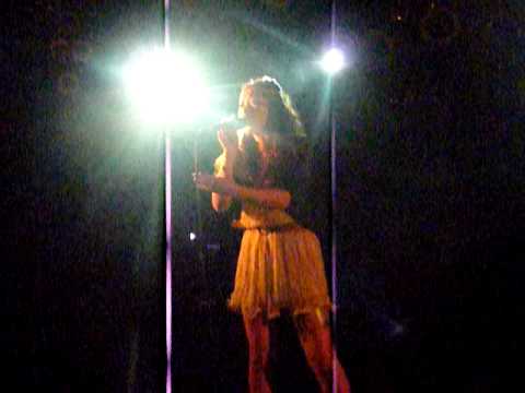 Mayu「いつもそばで」、心斎橋CLUB DROP、１１.０８.０４