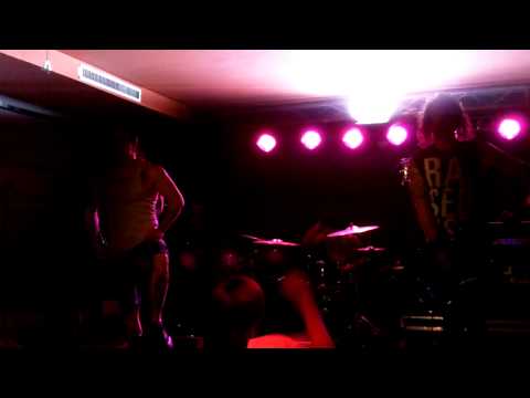 Confession-She's Not What She Seems-Traffic Live Club-Rome, Italy