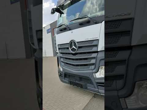 2014 Тягач 4x2 Mercedes-Benz Actros 1845 LS