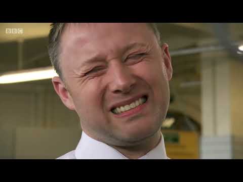 Limmy’s show S3E1