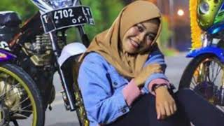 Download lagu Modifikasi Satria fu Model Cantik Berhijab Indonesia mp3