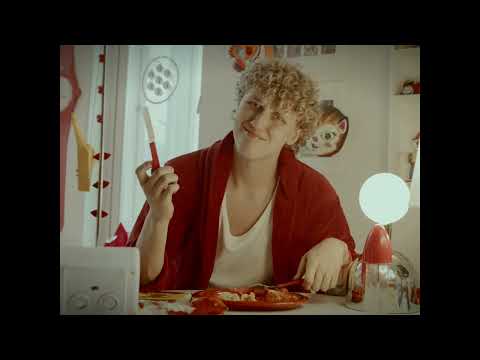 CLICHERIK - TANSSI (musiikkivideo)