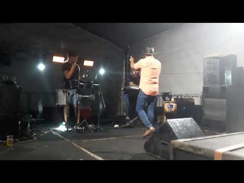 Show de( Zé Bahia) no sítio farias do  meio, município de monteiropolis AL...