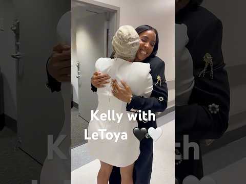 Kelly with LeToya yesterday 🖤🤍 #kellyrowland #letoyaluckett #destinyschild ​⁠@KellyRowland