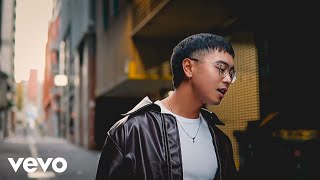 Download lagu J.Tajor - Next To You mp3