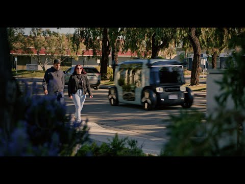 Zoox verkehrt auf öffentlichen Straßen in Kalifornien Zoox verkehrt auf öffentlichen Straßen in Kalifornien