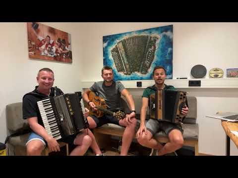 JUHE aus Tirol - spielt schneidig auf 🎶 | Steirische Harmonika