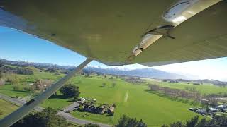 Cessna 172M Air Kaikoura whale watch landing
