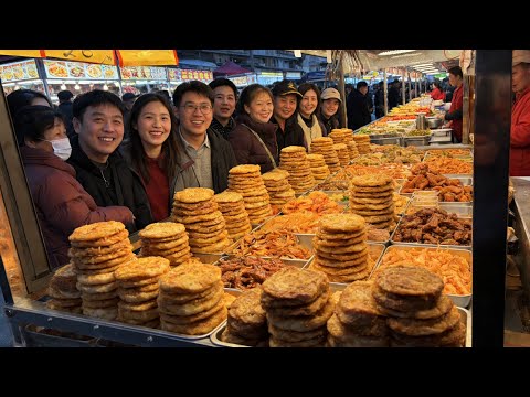 This Is How Locals Eat Breakfast in Xi’an, China | Weiqu Morning Market