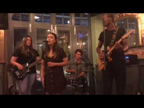 Amya-Ray - Game Over live at The Globe Inn, Newbury