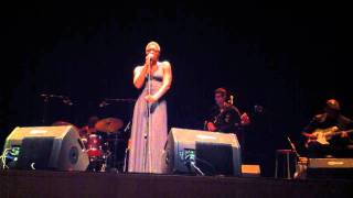 LIZZ WRIGHT - Old man Concert in MALAGA 2011