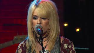 Orianthi with &quot;Frozen&quot; from Skyville Live