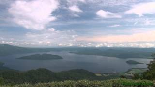 preview picture of video '北海道 津別峠からの屈斜路湖／Hokkaido Kussharo lake from the Tsubetsu peak'