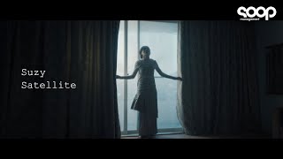 Musik-Video-Miniaturansicht zu Satellite Songtext von Suzy (수지)