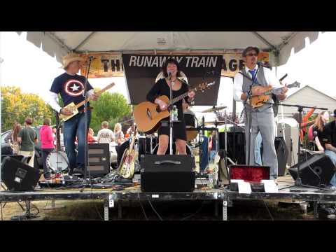 Rϋnaway Train - Cocaine Blues (The Annapolis Craft Beer and Music Festival, 10/27/12)