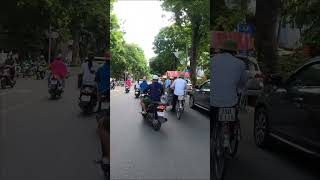 Tłok, klaksony i riksza w Hanoi 🇻🇳 4K