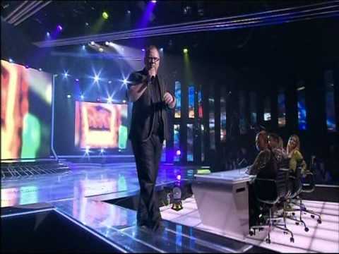 Andrew Wishart - X Factor Australia 2011 Live Shows 1 (FULL)
