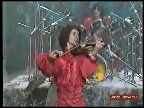 Angelo Branduardi [𝗦𝗧𝗥𝗬𝗫] 𝕭𝖆𝖑𝖑𝖔 𝖎𝖓 𝕱𝖆 𝕯𝖎𝖊𝖘𝖎𝖘 𝕸𝖎𝖓𝖔𝖗𝖊, 𝑙𝑖𝑣𝑒