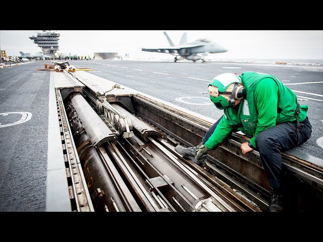 Electromagnetic Aircraft Launching System (EMALS) on Aircraft Carriers SDDEFAULT Thumbnail