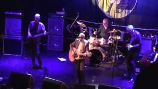 Graham Parker and the Rumour - Watch the Moon Come Down - Holmfirth 141015